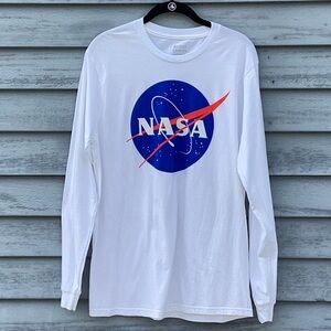 Artist Union Clothing Co. White NASA Long Sleeve Shirt Medium